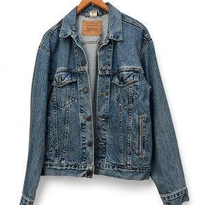 1990s VTG Levi's Denim Trucker Jacket Men's Blue Med Wash MPN-70507-0389